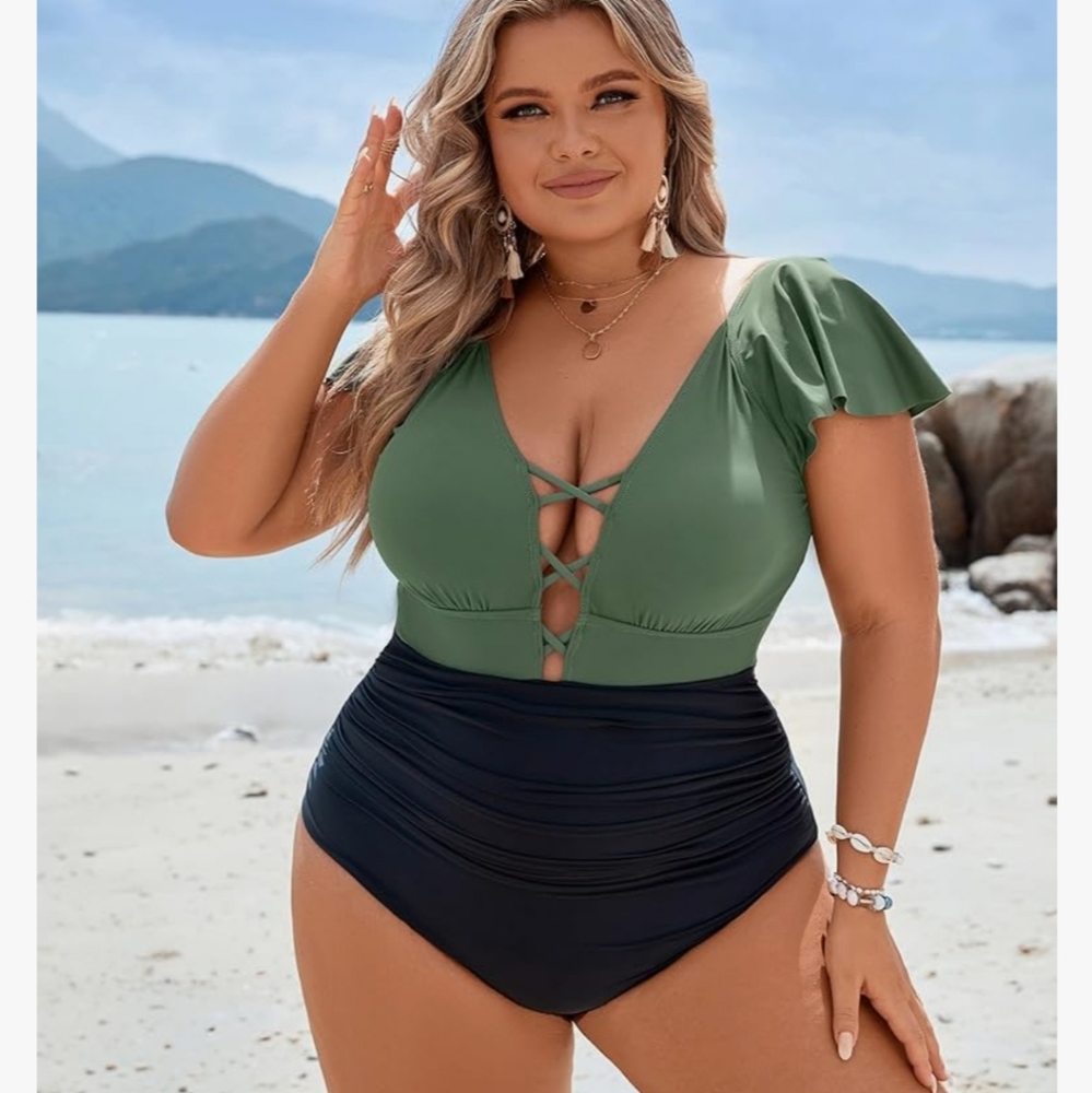 COPY - NWT Womens Swimsuit XL